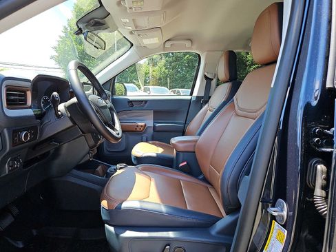 Used 2023 Ford Maverick Lariat w/ Lariat Luxury Package AWD/4WD image 14