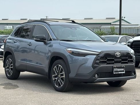 New 2026 Toyota Corolla Cross XLE FWD image 3