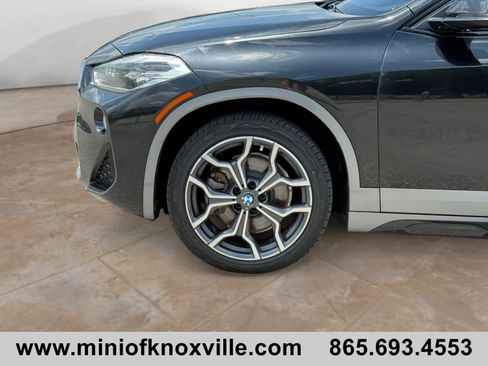 Used 2018 BMW X2 xDrive28i w/ M SportX Package AWD/4WD image 9