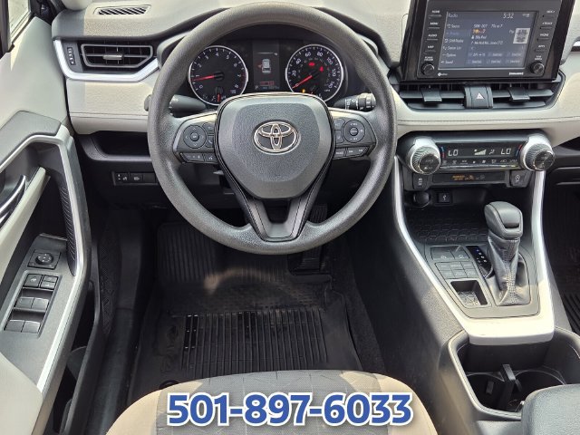 Used 2022 Toyota RAV4 XLE AWD/4WD image 11