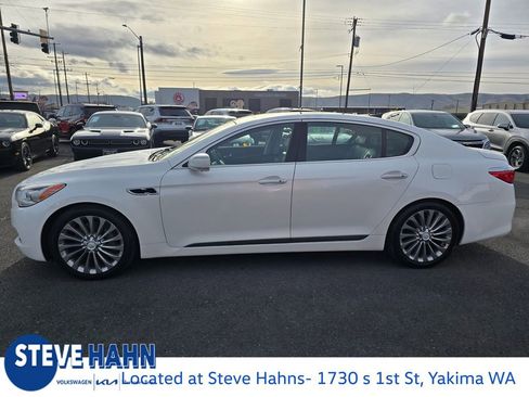 Used 2017 Kia K900 Luxury image 2