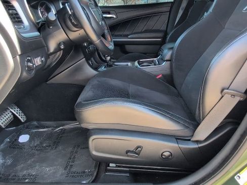 Used 2022 Dodge Charger Scat Pack w/ Plus Group image 11