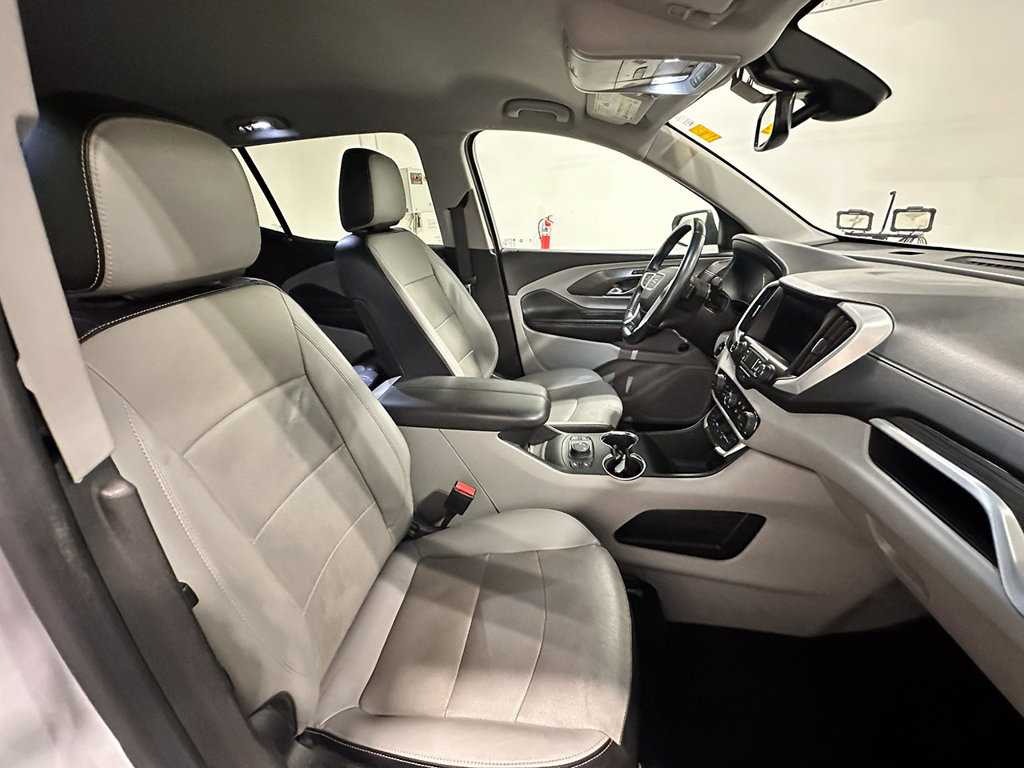 Used 2023 GMC Terrain SLT AWD/4WD image 28