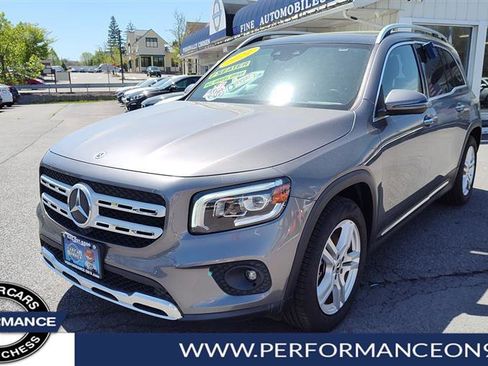 Used 2021 Mercedes-Benz GLB 250 4MATIC image 7