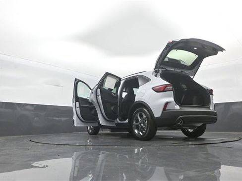 New 2026 Ford Escape ST-Line w/ Tech Pack #1 image 39