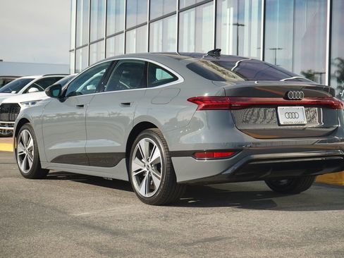 New 2025 Audi A6 e-tron Premium Plus image 3