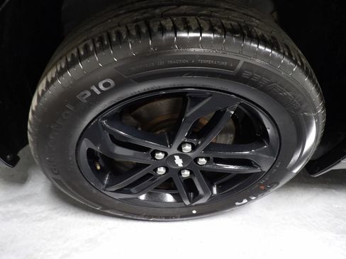 Used 2017 Chevrolet Equinox LT image 21