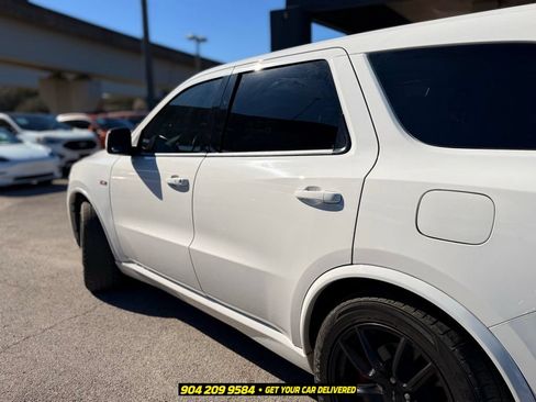 Used 2018 Dodge Durango SRT w/ Trailer Tow Group IV AWD/4WD image 18
