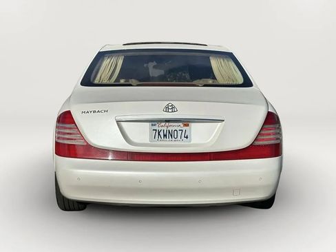 Used 2006 Maybach 57 RWD image 7