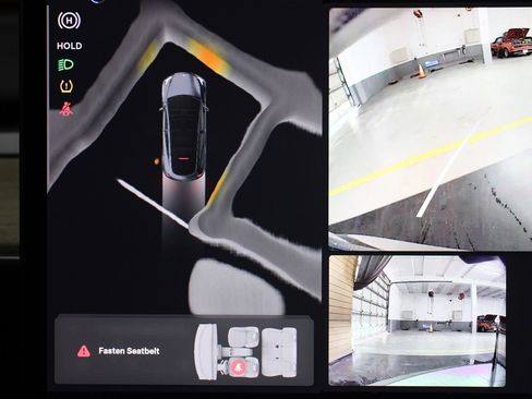 Used 2023 Tesla Model Y Performance image 22