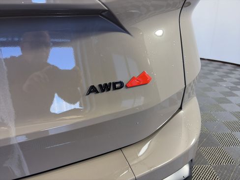 Used 2025 Nissan Rogue SV w/ Rock Creek Premium Package image 16