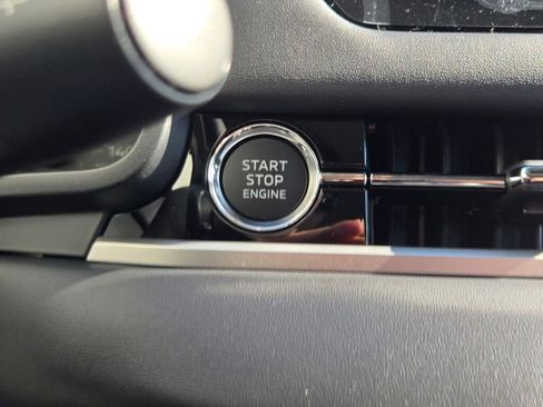 New 2026 Mitsubishi Outlander SE image 20