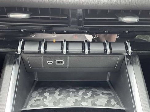 New 2026 GMC Canyon Elevation w/ Convenience Package RWD image 26