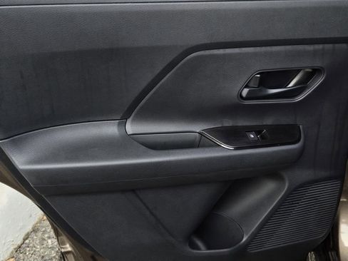 New 2026 Nissan Kicks S image 10