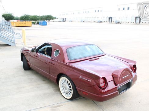 Used 2004 Ford Thunderbird RWD image 27