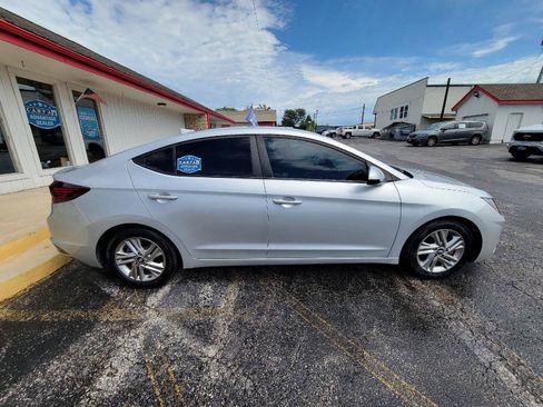 Used 2019 Hyundai Elantra SEL w/ Cargo Package FWD image 24