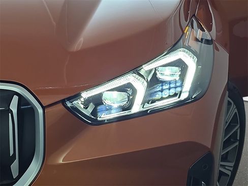 Used 2025 BMW X1 xDrive28i w/ Convenience Package image 31