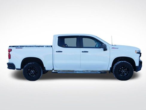 Used 2019 Chevrolet Silverado 1500 LT Trail Boss image 2
