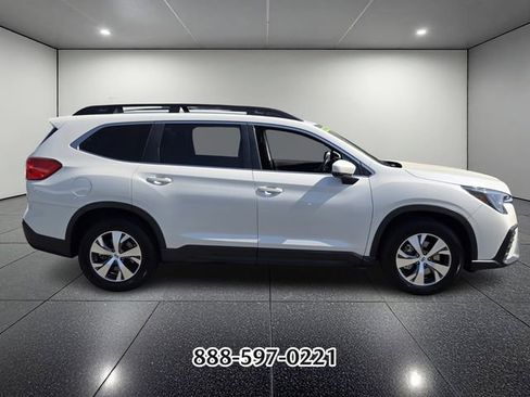 Used 2024 Subaru Ascent Premium w/ Convenience Package AWD/4WD image 6
