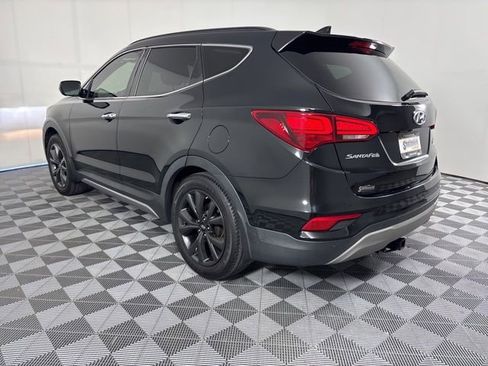 Used 2018 Hyundai Santa Fe Sport FWD image 36