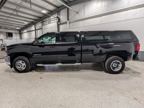 Used 2016 Chevrolet Silverado 3500 LT w/ All-Star Edition AWD/4WD image 5
