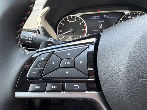 Used 2025 Nissan Altima 2.5 SR w/ SR Premium Package FWD image 18