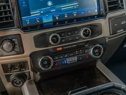 Used 2022 Ford F250 Lariat w/ Chrome Package AWD/4WD image 29