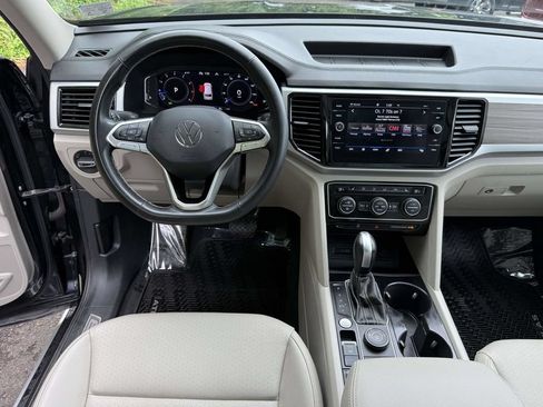 Used 2023 Volkswagen Atlas SEL AWD/4WD image 15