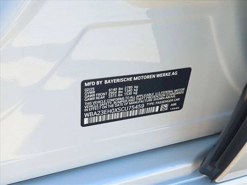 Certified 2025 BMW 740i RWD image 27