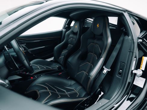 Used 2015 Ferrari 458 Speciale Coupe image 29