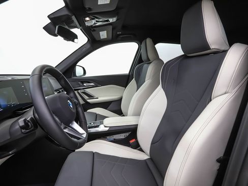 New 2026 BMW X1 xDrive28i AWD/4WD image 11