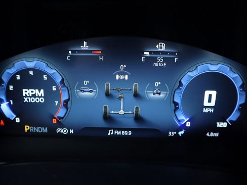 New 2025 Ford Bronco 4-Door image 4