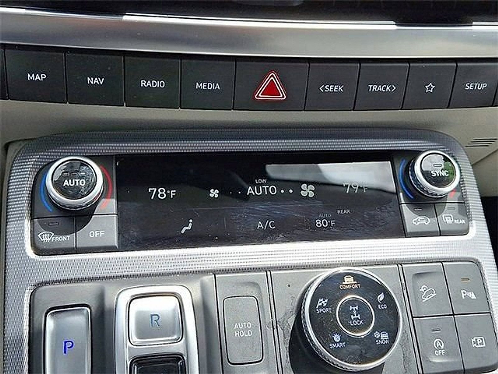 Certified 2024 Hyundai Palisade Calligraphy AWD/4WD image 18