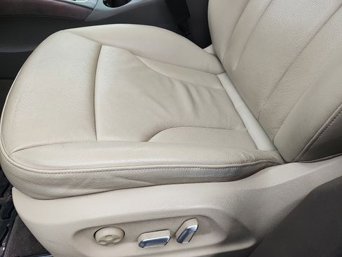 Used 2017 Audi Q5 2.0T Premium Plus image 24