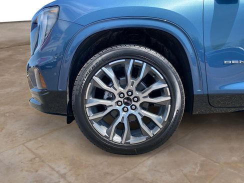 New 2026 GMC Acadia Denali Ultimate AWD/4WD image 31
