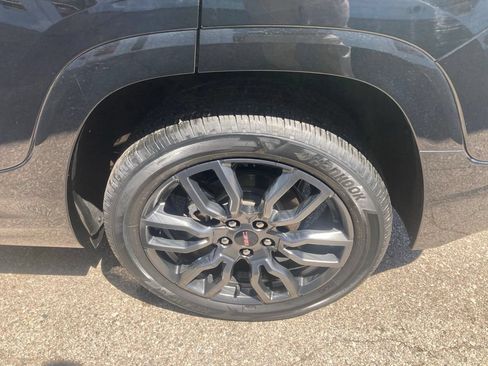 Certified 2023 GMC Terrain Denali w/ Black Diamond Edition AWD/4WD image 9