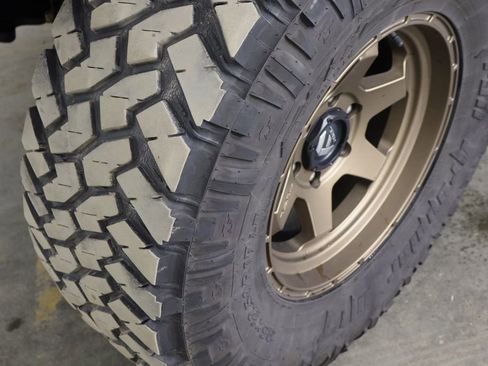 Used 2022 Ford Bronco Outer Banks image 36