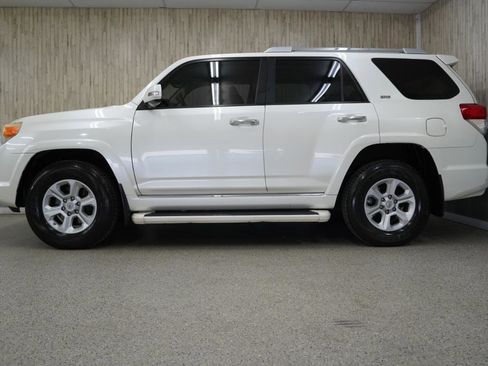 Used 2010 Toyota 4Runner SR5 image 5