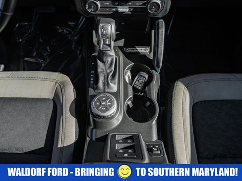 Used 2022 Ford Bronco Wildtrak image 34