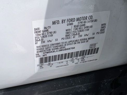 Used 2021 Ford Explorer King Ranch w/ Premium Technology Package image 27