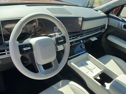 New 2025 Hyundai Santa Fe Limited FWD image 17