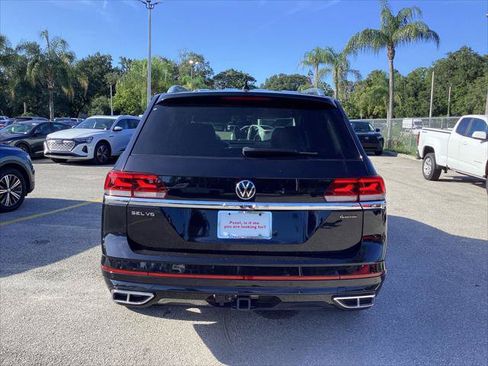 Used 2023 Volkswagen Atlas SEL Premium AWD/4WD image 8