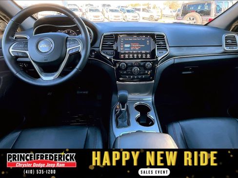 Used 2021 Jeep Grand Cherokee Limited image 12