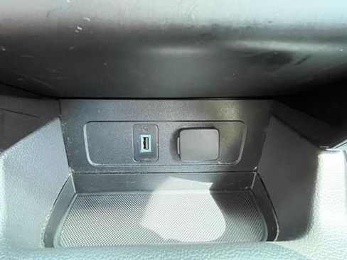 Used 2017 Ford Escape Titanium AWD/4WD image 40