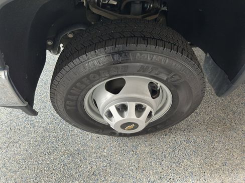 Used 2021 Chevrolet Silverado 3500 W/T w/ WT Convenience Package image 9