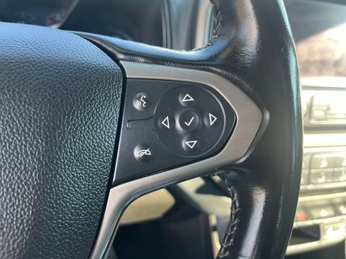 Used 2017 Chevrolet Colorado Z71 AWD/4WD image 22