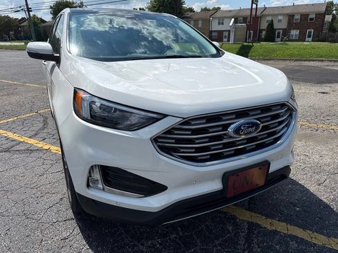 Used 2023 Ford Edge Titanium AWD/4WD image 28