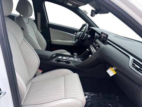 Used 2025 Genesis G70 3.3T Advanced AWD/4WD image 15