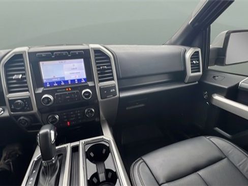 Used 2020 Ford F150 Lariat w/ Equipment Group 502A Luxury image 23