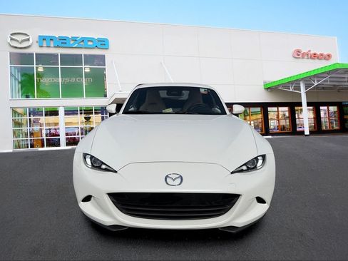 New 2026 MAZDA MX-5 Miata RF Grand Touring RWD image 2